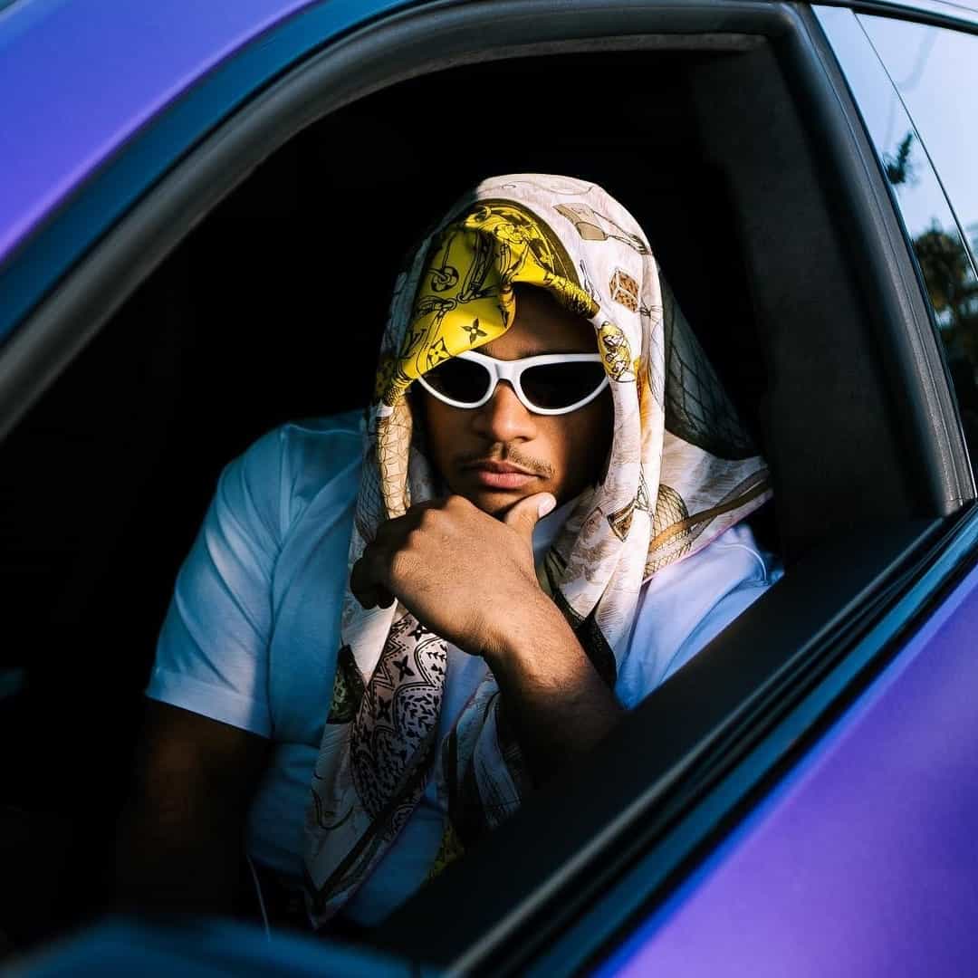 “Glass Wings” Beat Melodic Trap 077